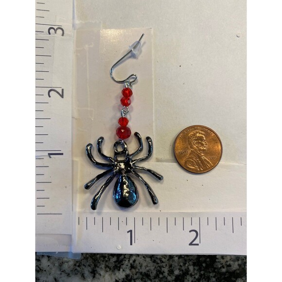 Earrings Gothic Spider Dangle Red Stone Body Halloween Spooky Scary Witch Ghost - Picture 5 of 5